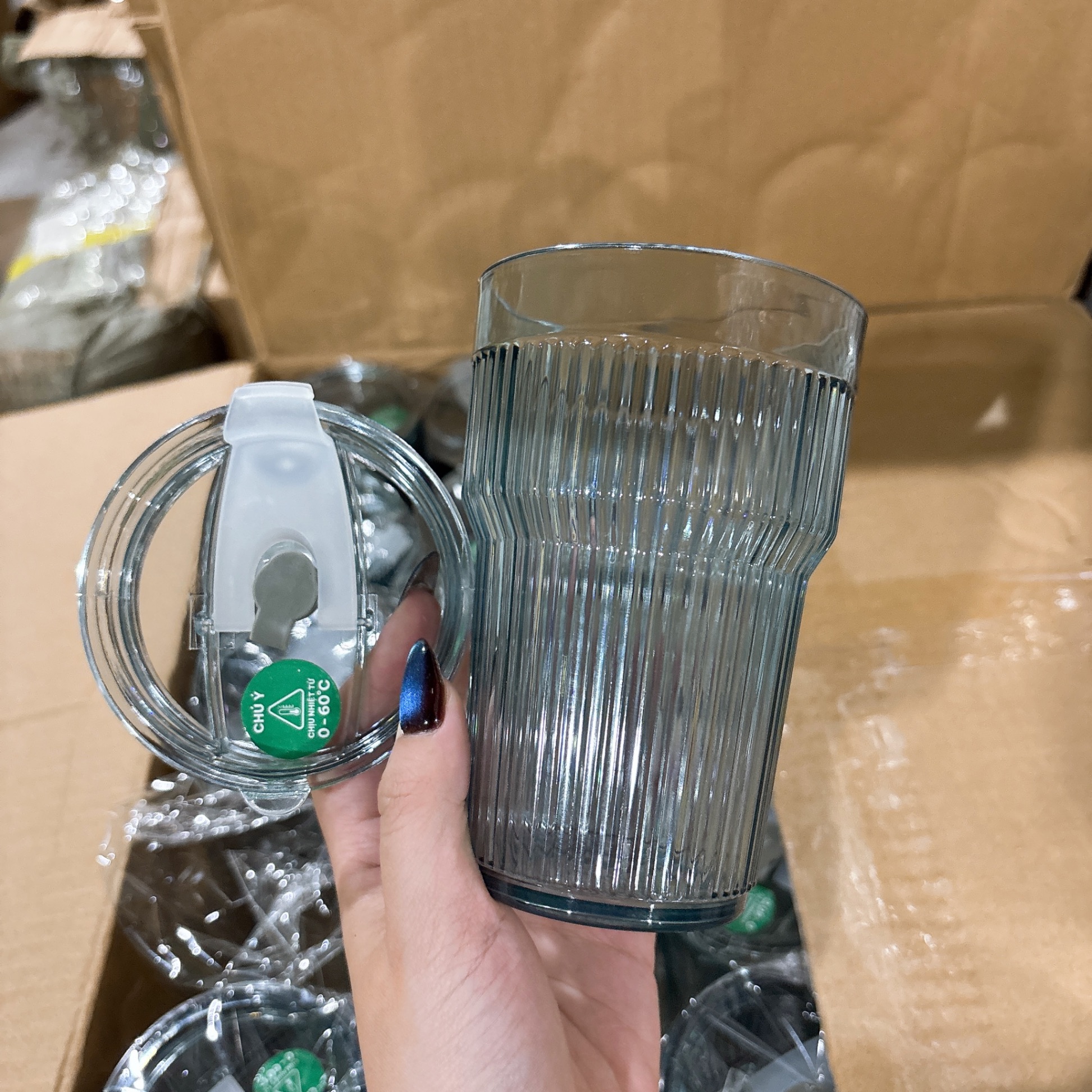[50] Ly Nước Tiện Lợi 490ml 6040
