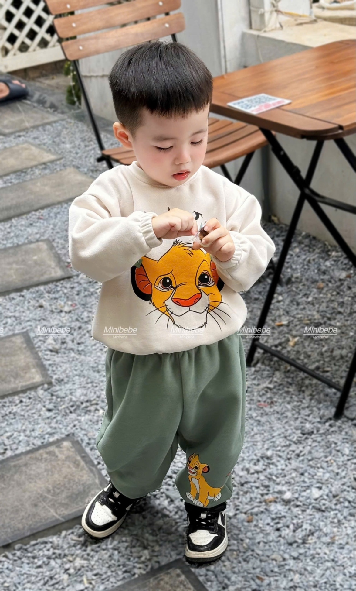 Bộ nỉ lion king xanh trắng