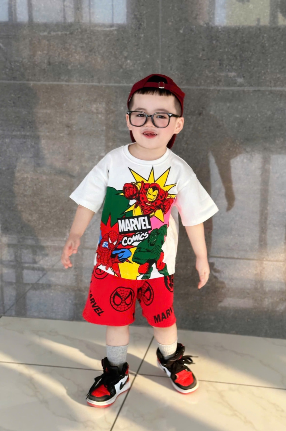 Set marvel quần đỏ bé trai vnxk