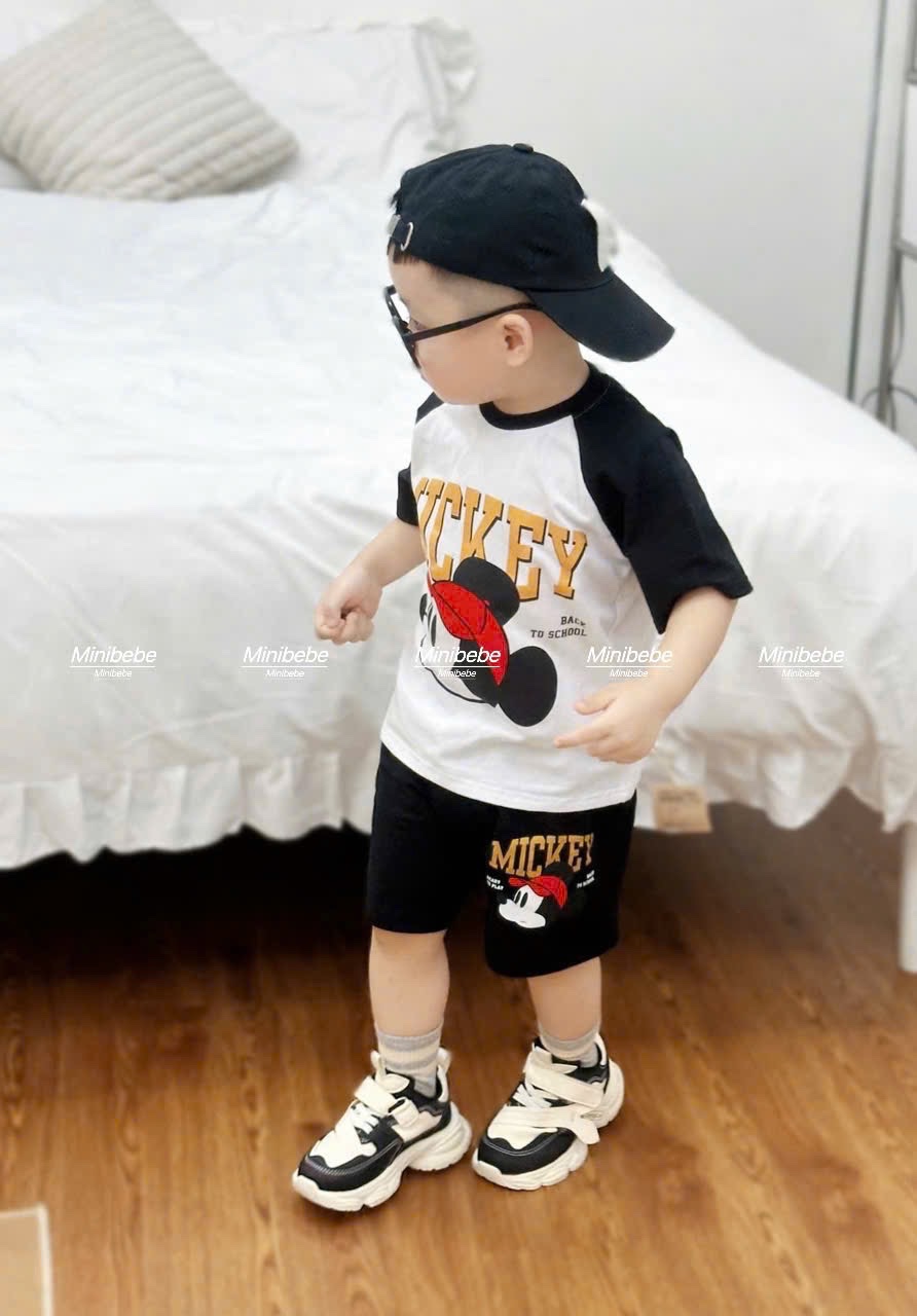 Set Mickey đen trắng vnxk