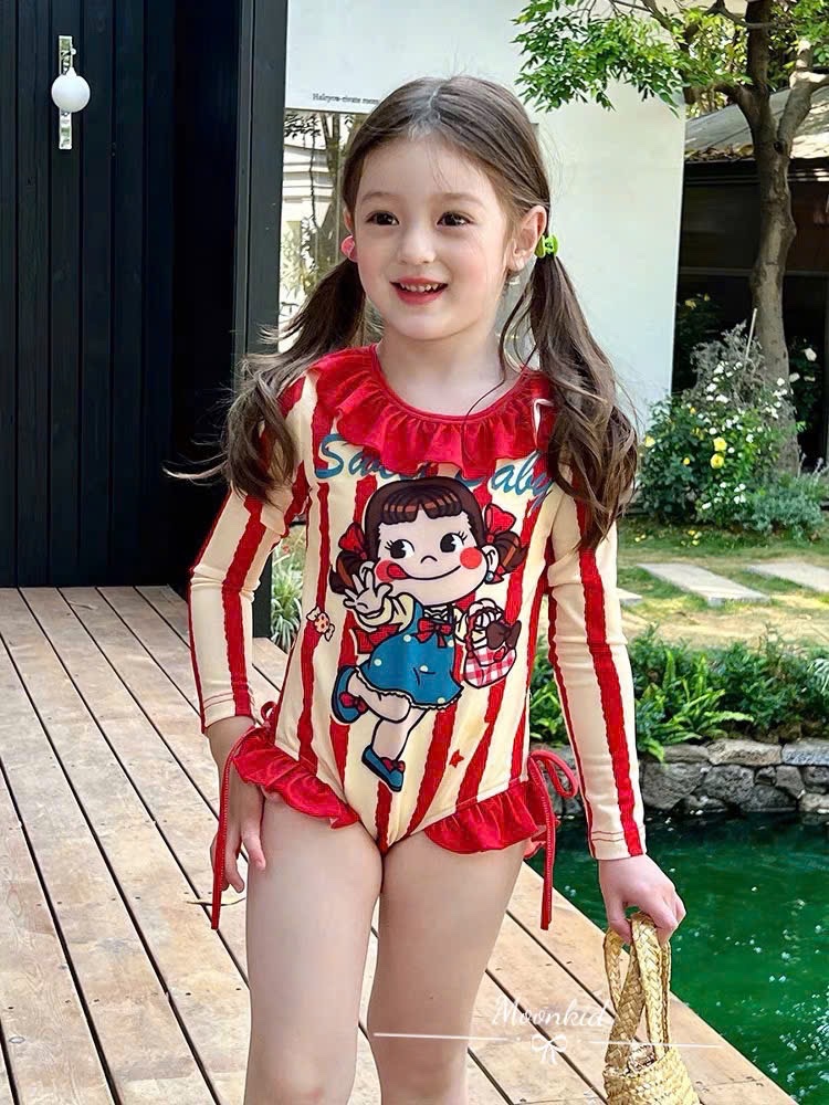 Bộ bơi bé gái tone đỏ