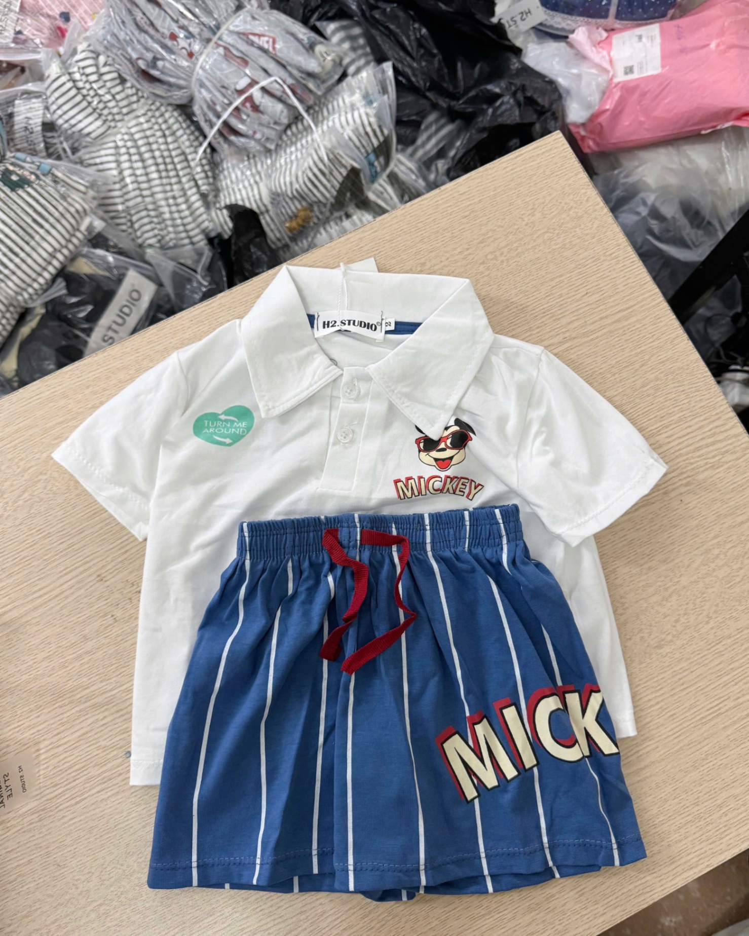 Set mickey áo phông trắng quần xanh(8/24kg)