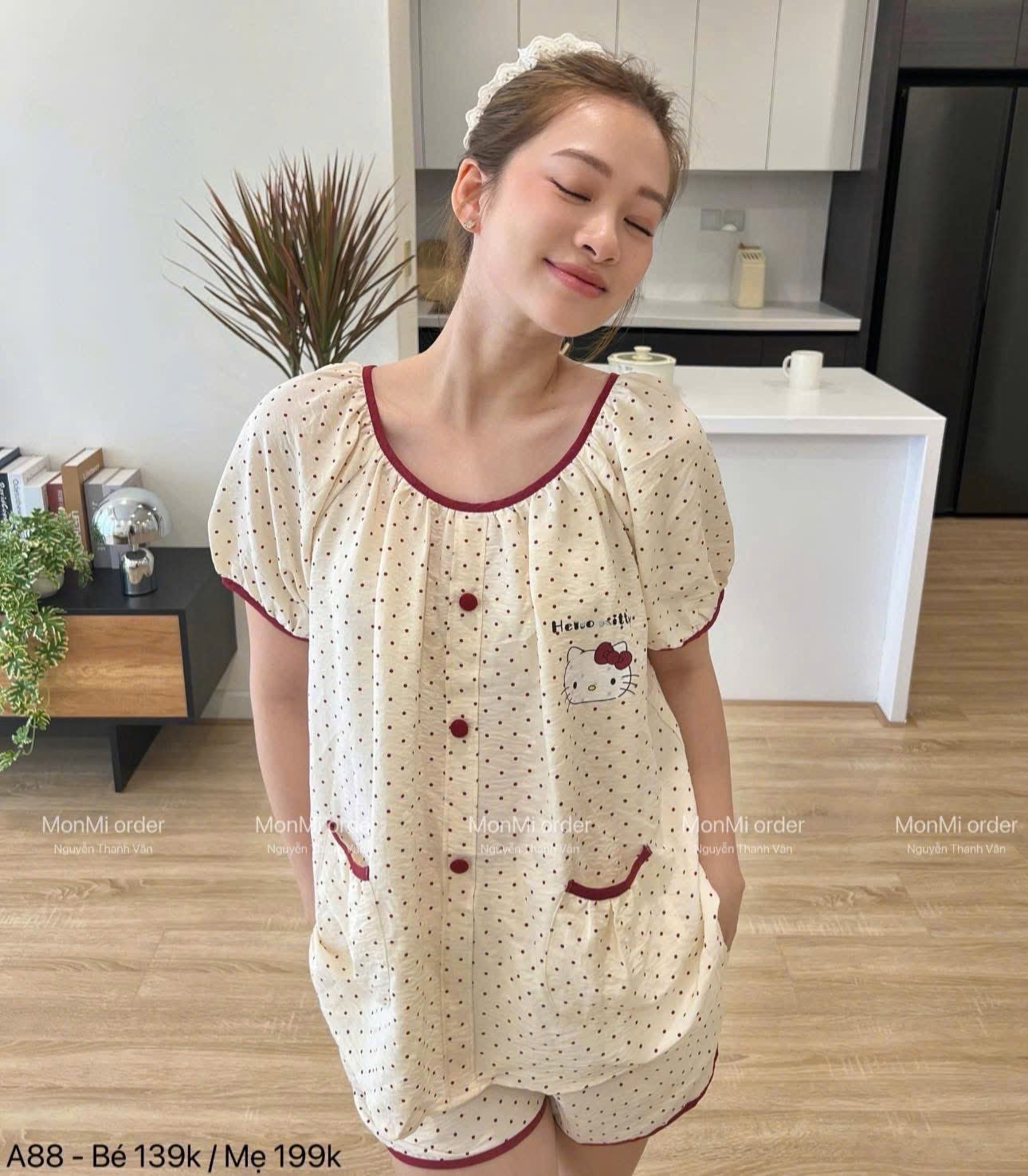 Set Hello Kitty sz Mẹ(40/60kg)