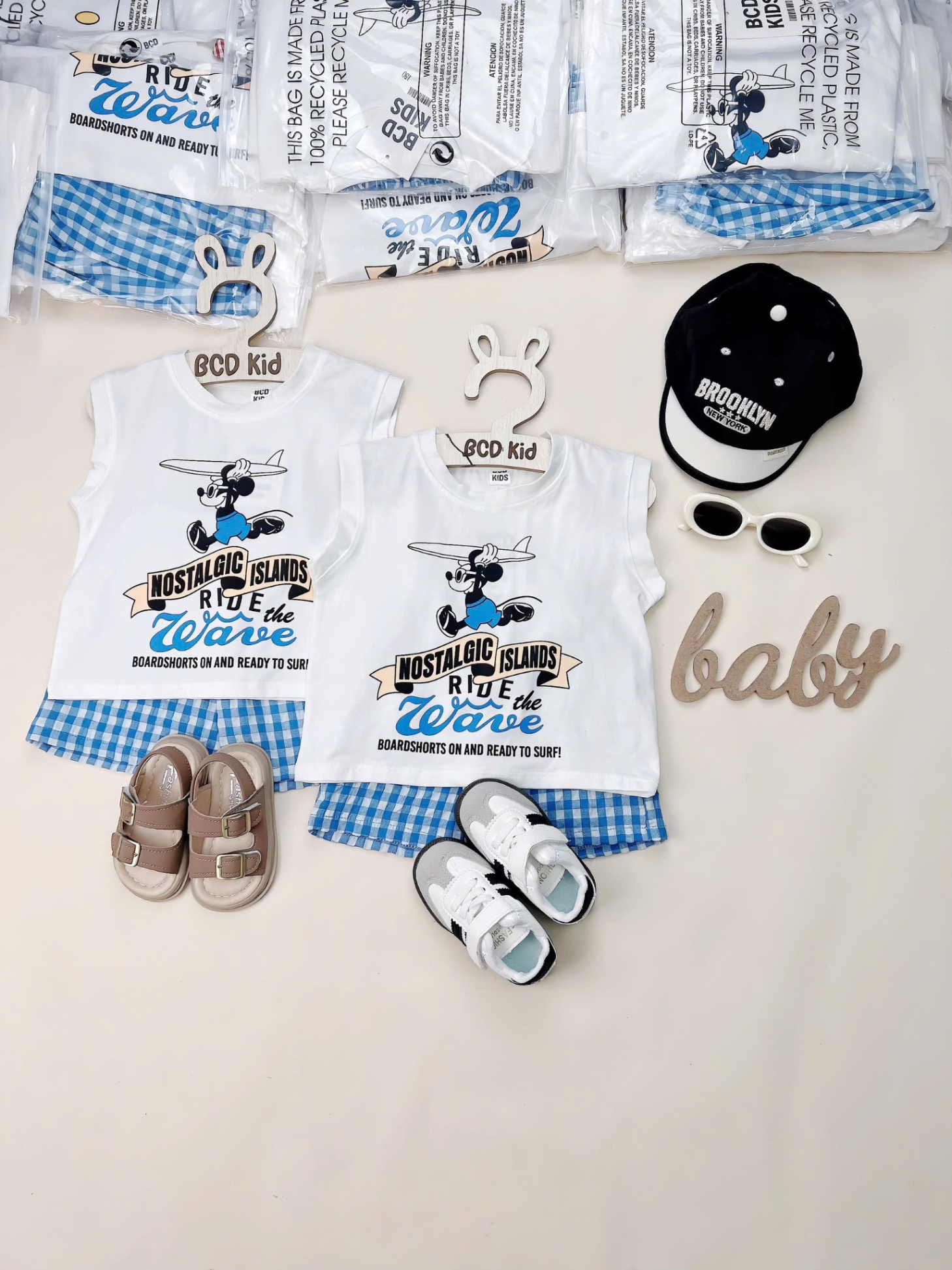 Set áo 3 lỗ mickey phối quần đũi kẻ xanh(6/27kg)
