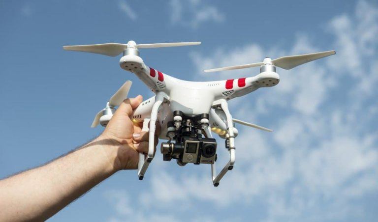 [Giải đáp] Có nên mua flycam không?