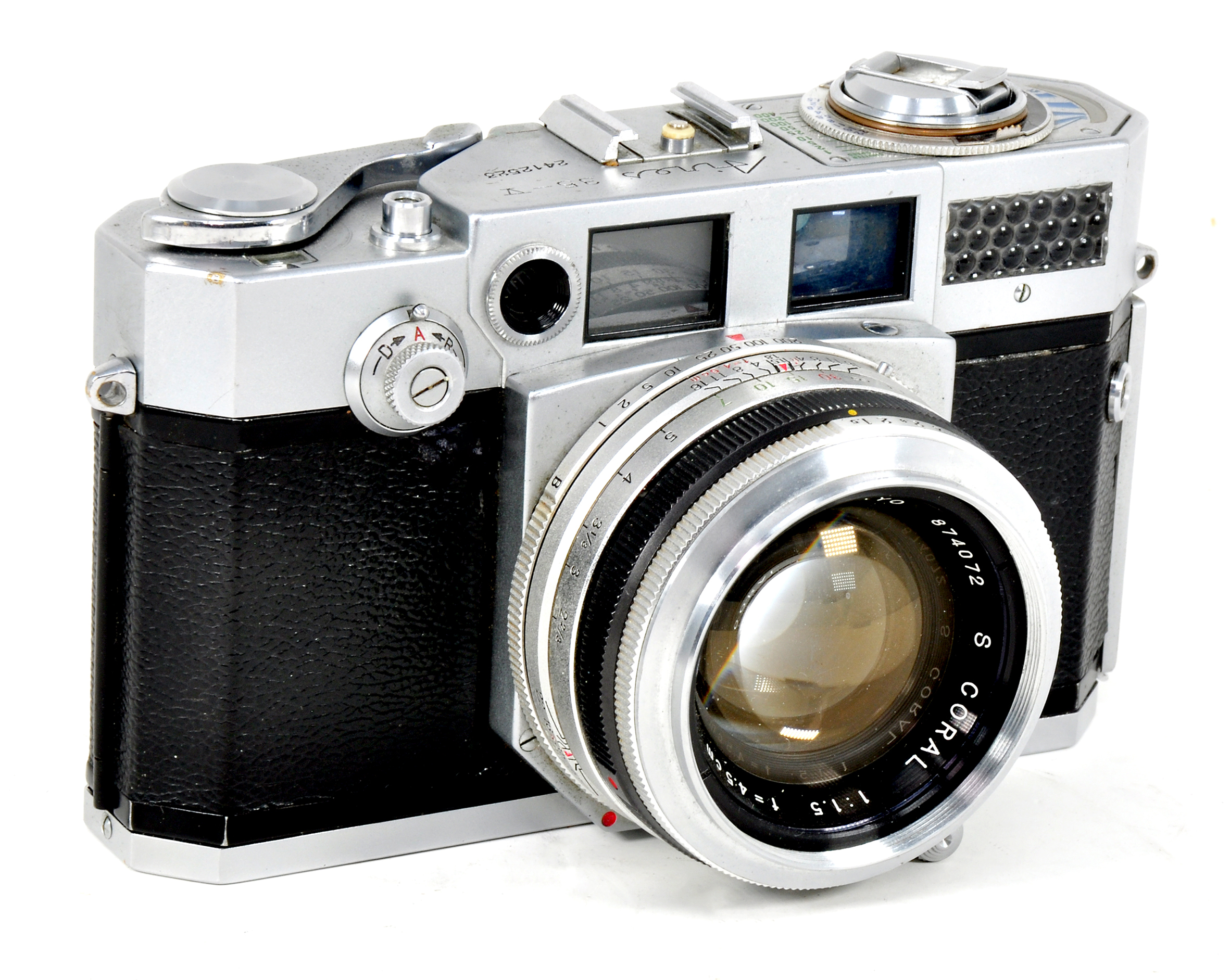 Aires 35-V: Đánh Giá Chiếc Máy Ảnh Film Cổ Điển Phong Cách Leica