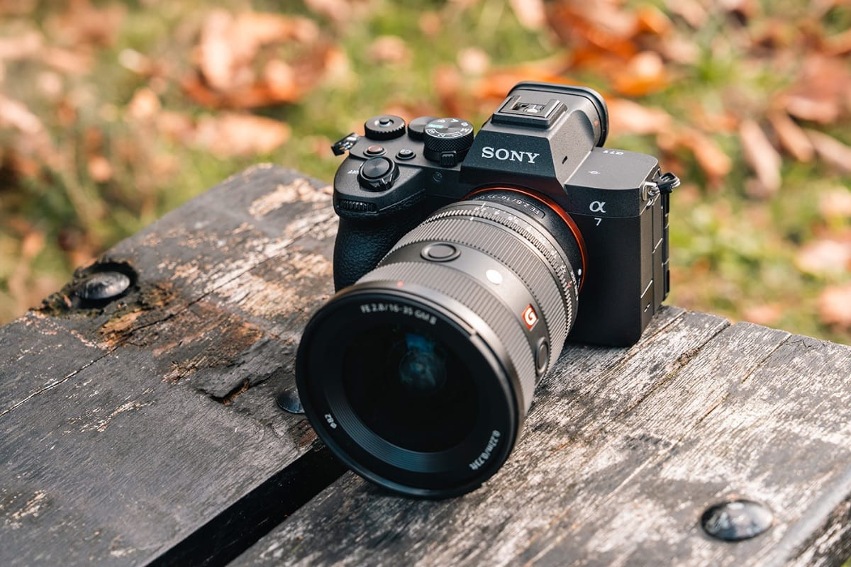 Biến Sony A7V Thành Cinema Camera: Bí Kíp Từ Chuyên Gia Mark