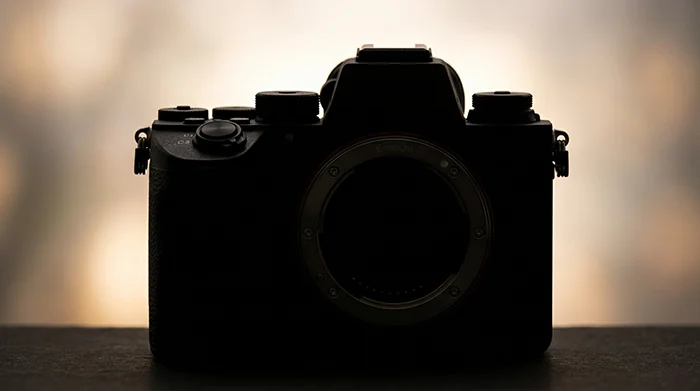 Cảm Biến Sony 67MP, Video 10K Sắp Ra Mắt? Hé Lộ Về Sony A7RVI