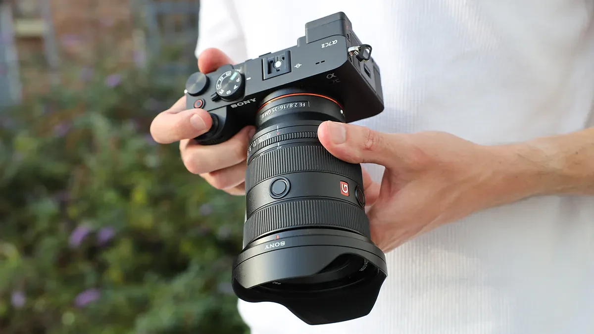 Sony A7 V dẫn đầu bảng xếp hạng Nhật: A7C II 3 tuổi vẫn cực hot - Hình 2