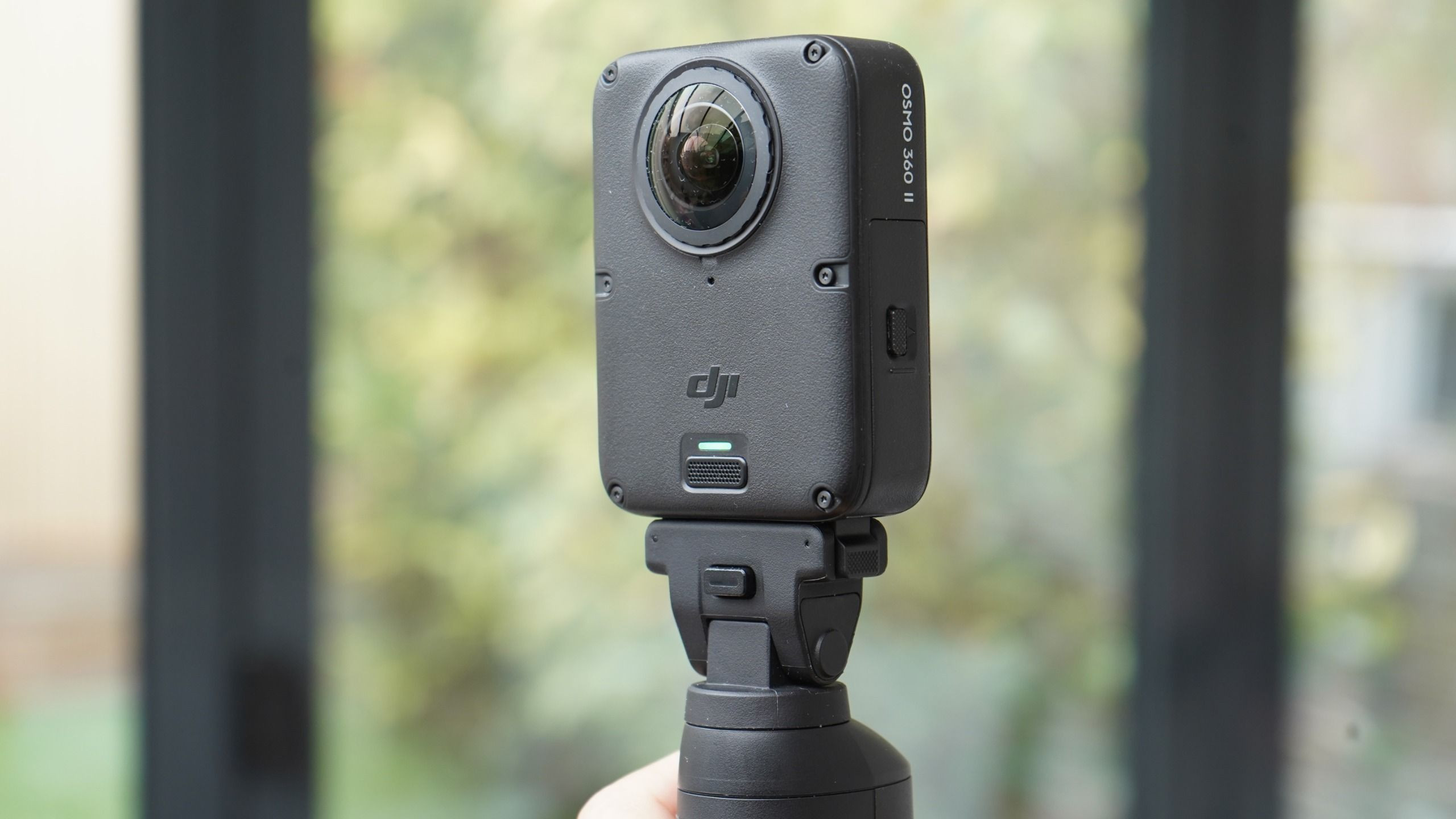 DJI Osmo 360 II Adventure Combo: Gói Kit Hoàn Hảo Cho Quay Phim Góc Rộng