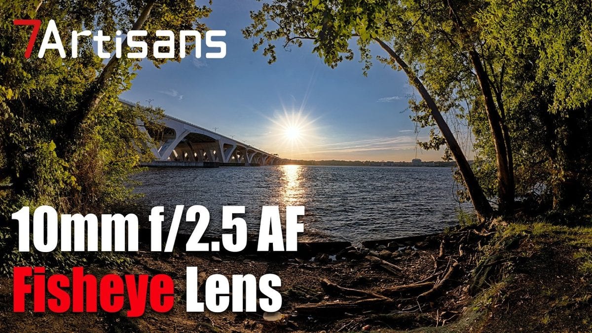 Ảnh chụp góc rộng với ống kính 10mm Fisheye ghi lại cầu và mặt sông lúc hoàng hôn