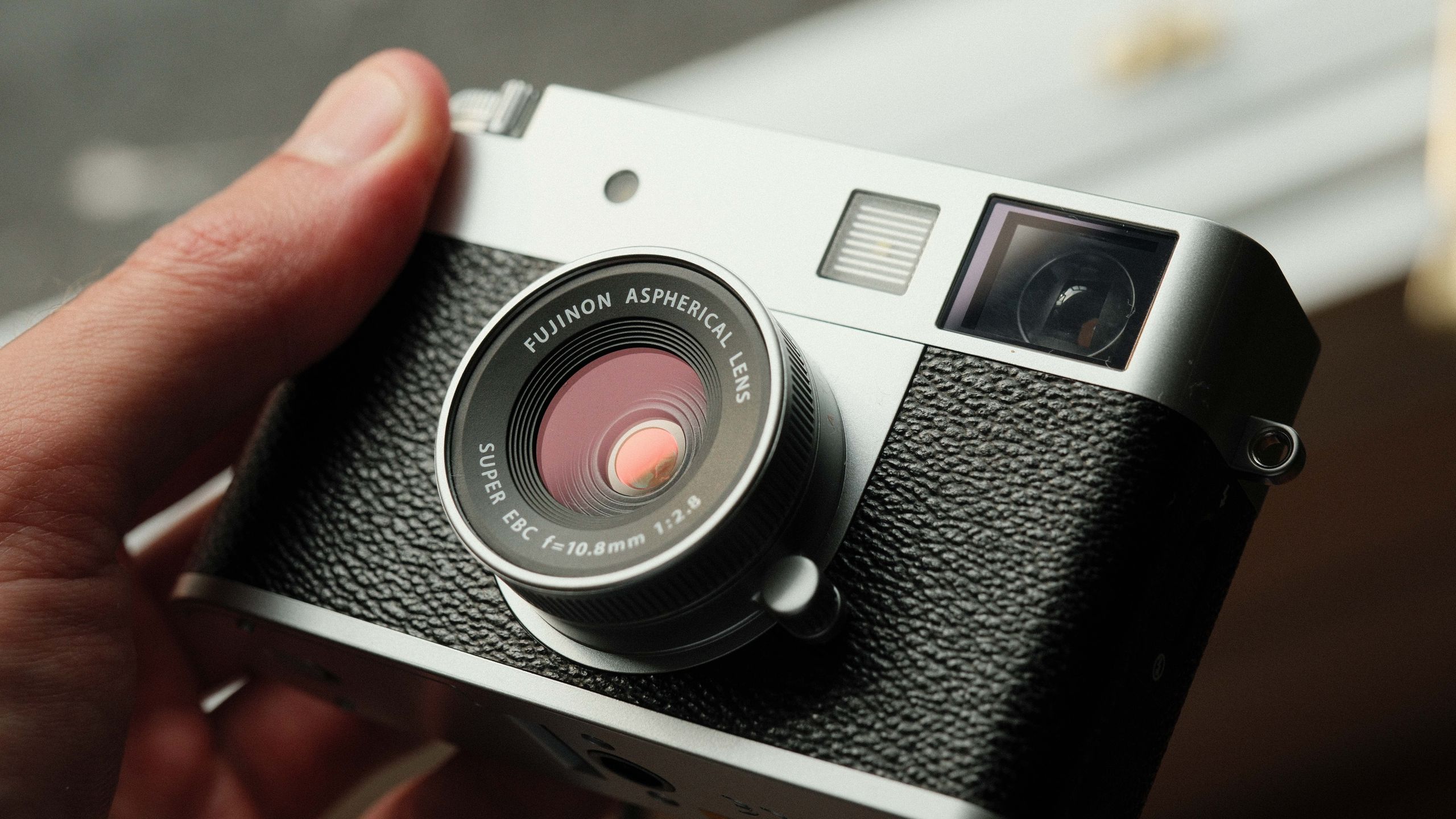 Fujifilm X-Half với bản cập nhật firmware 2.0 bổ sung hiệu ứng Soft Glow