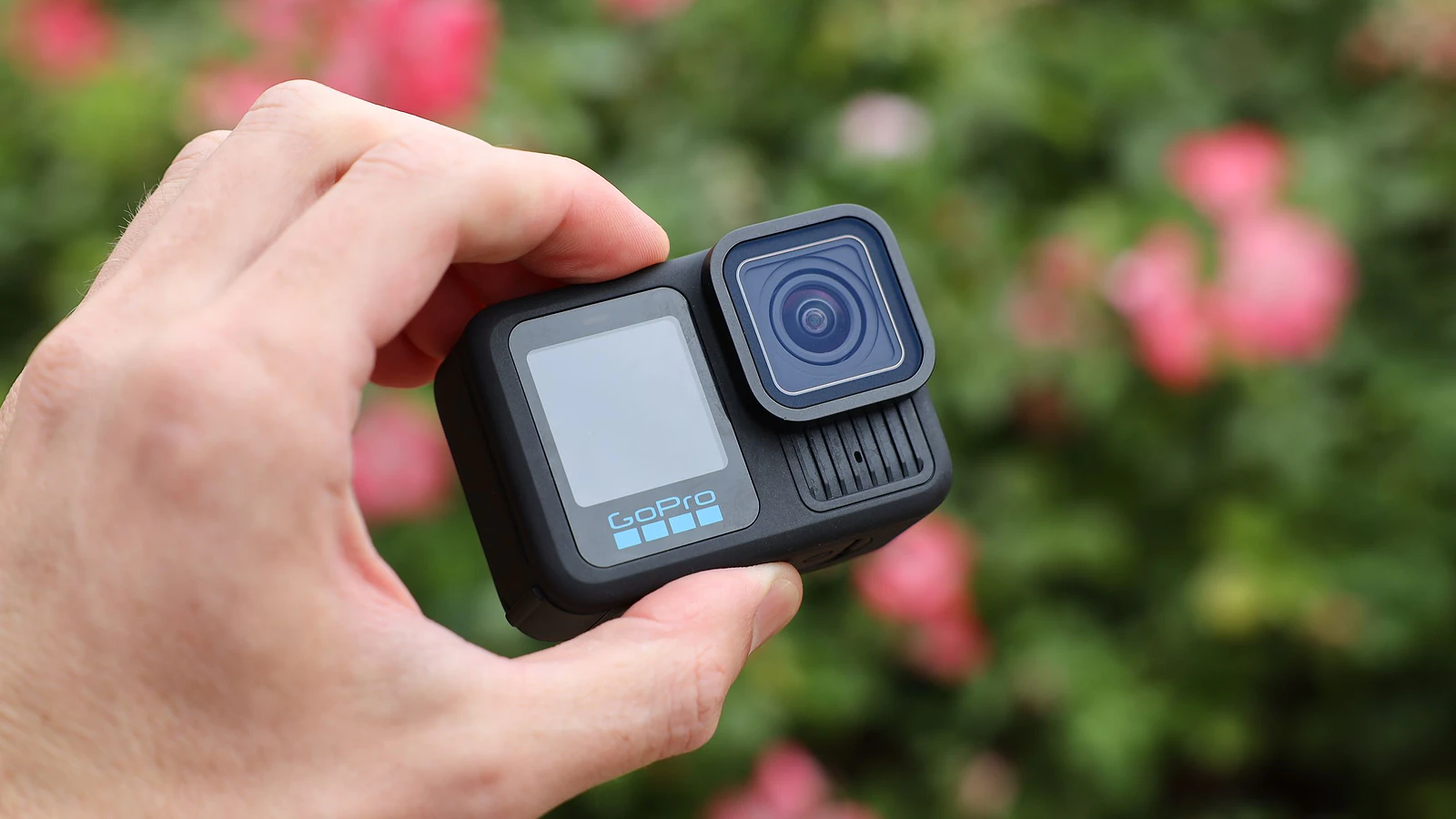 GoPro Sáp Nhập Starman Optical: Tương Lai Nào Cho Máy Quay Hành Động?