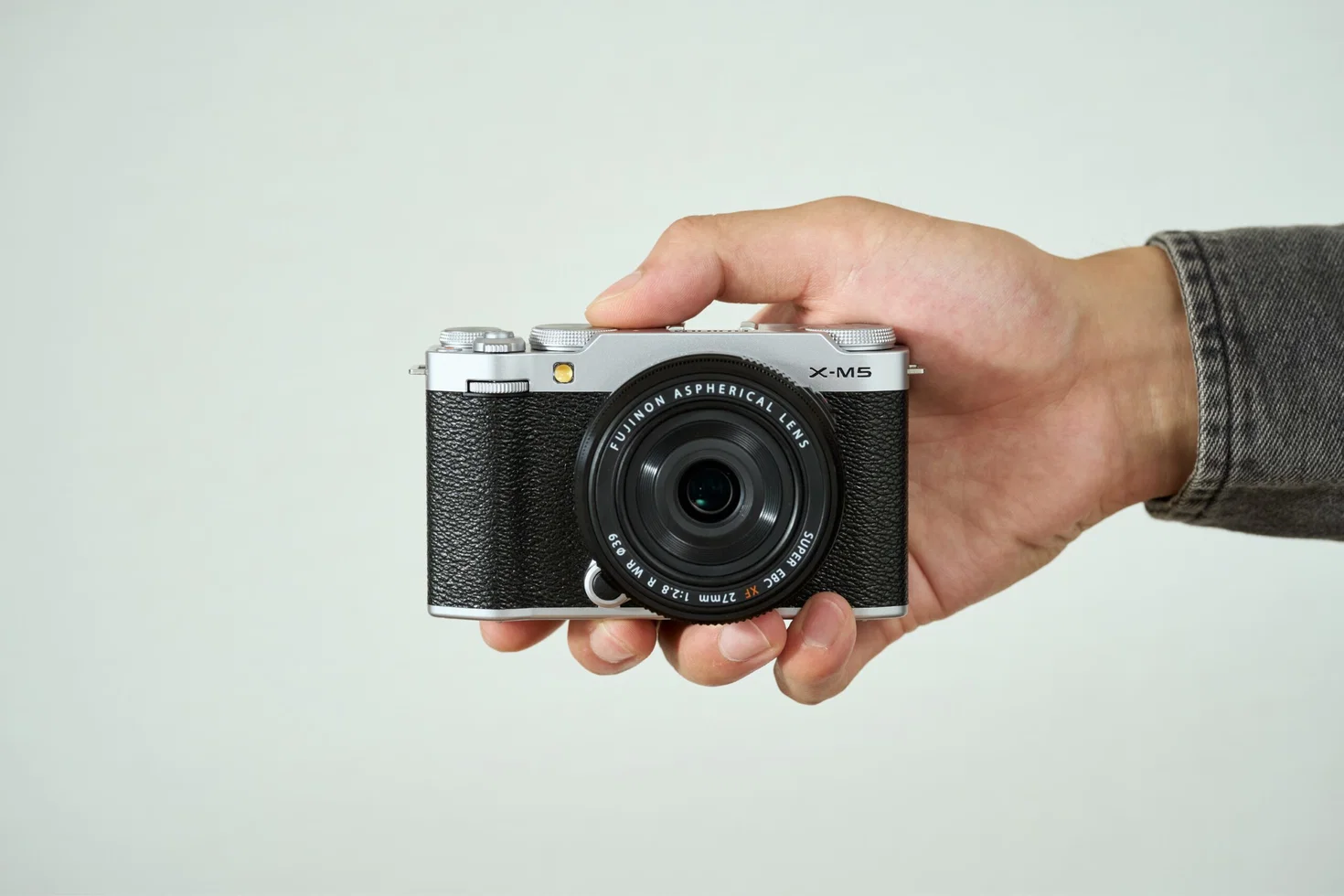 Fujifilm X-M5 - Hình minh họa 2