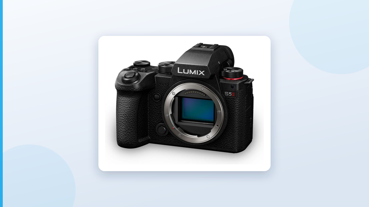 Lumix S5II và S5IIX: đối chiếu theo nhu cầu quay và chụp