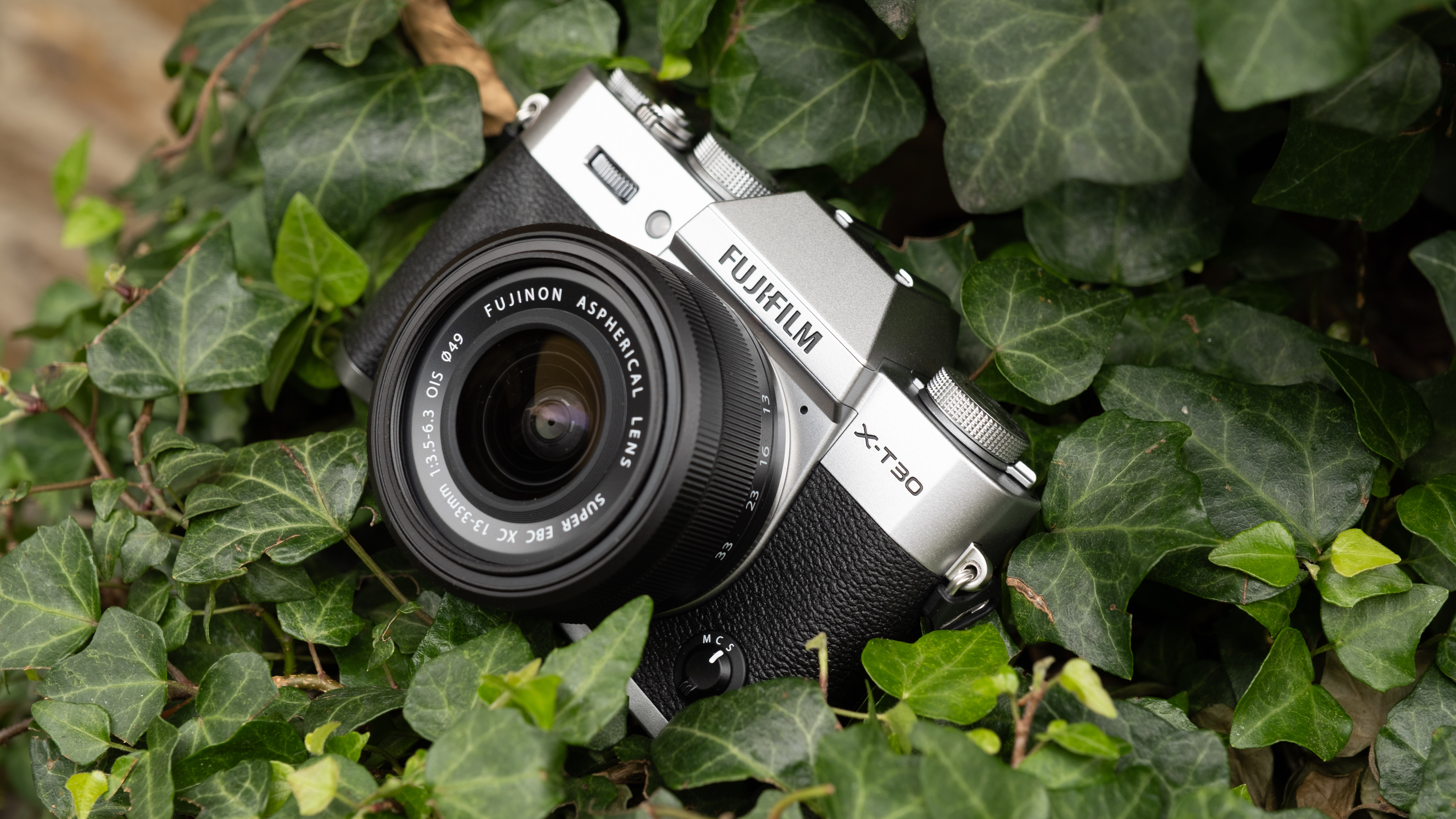Máy ảnh mirrorless Fujifilm X-T30 III đạt giải thưởng Good Design Award 2026