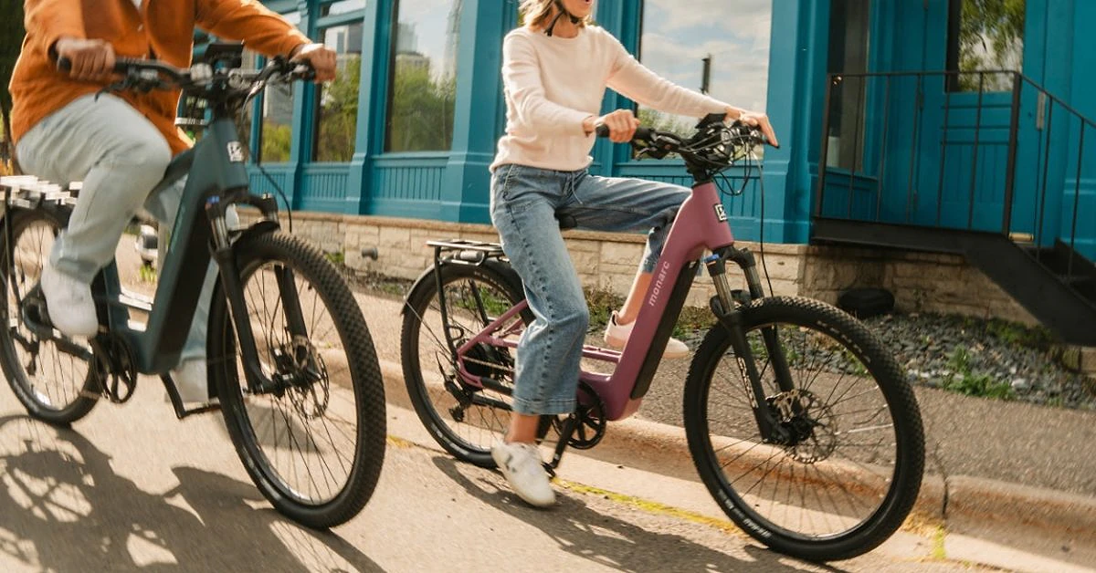 Monarc Tracer: Xe Điện Đô Thị Phạm Vi 130 Dặm Giá Tốt Nhất