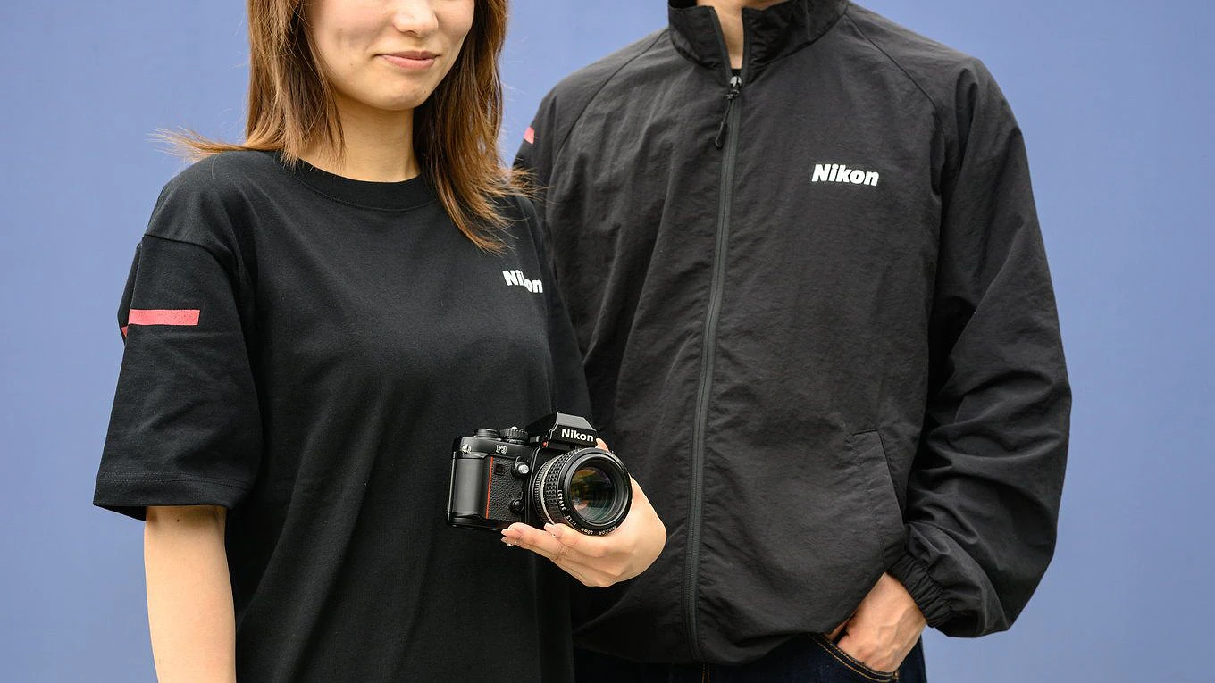 Nikon Lifestyle: Thời Trang Máy Ảnh Nhật Bản Cực Chất Cho Người Sành