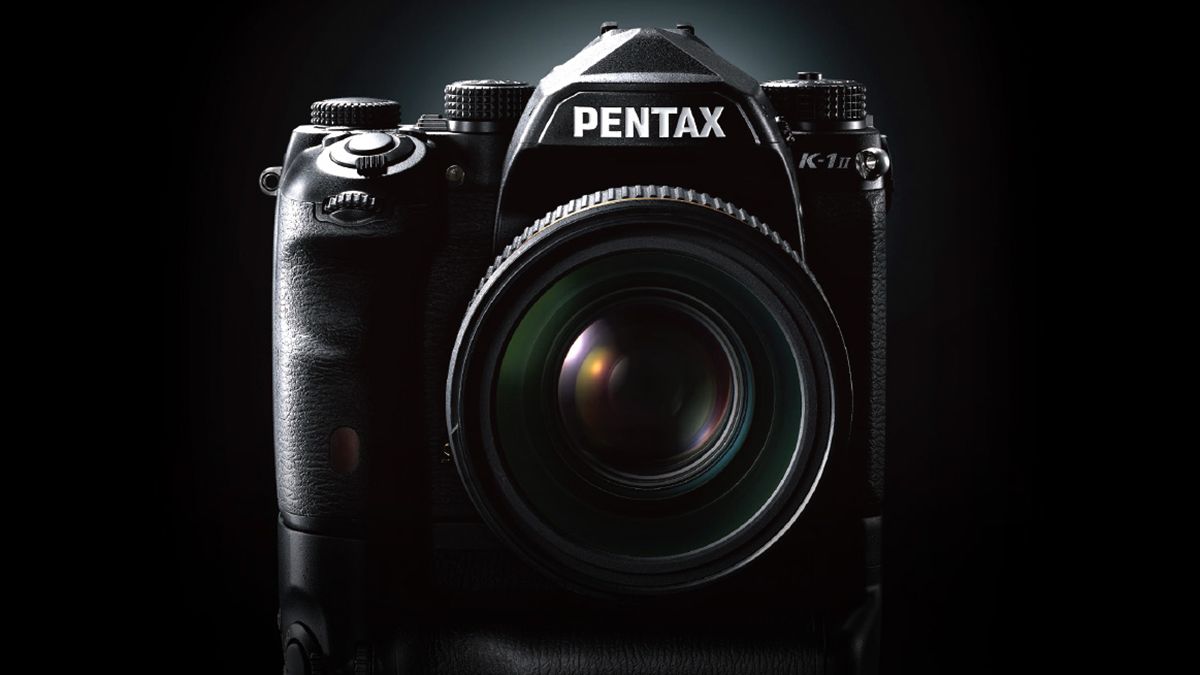 Pentax DSLR Sắp Ra Mắt: Liệu Có Cứu Vớt Kỷ Nguyên Gương Lật?