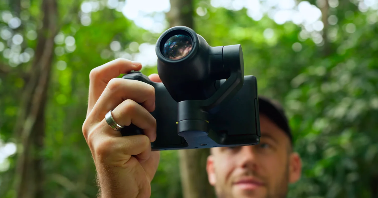 RocXZoom: Camera Zoom Robot AI Đỉnh Cao Từ Cựu Kỹ Sư DJI Cho Nhiếp Ảnh Hoang Dã