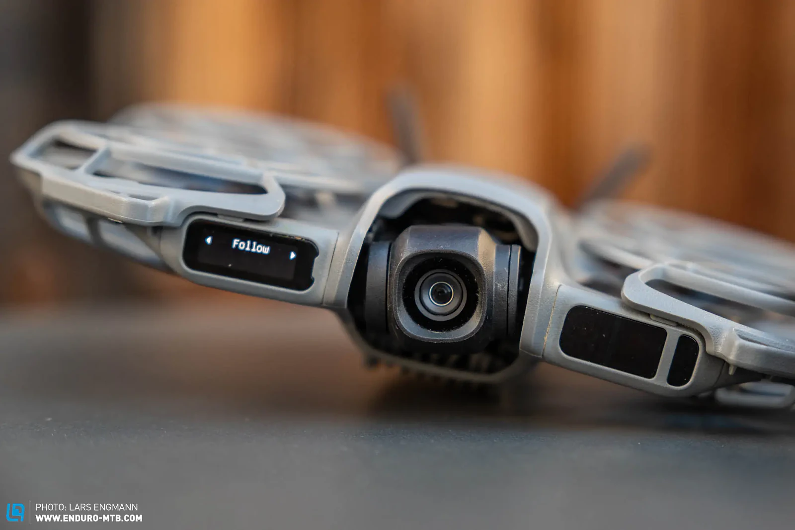 Màn Hình Sony DP5 & DP7 Mới: Nâng Tầm Kiểm Soát Quay Chụp | NexShop - Hình 2