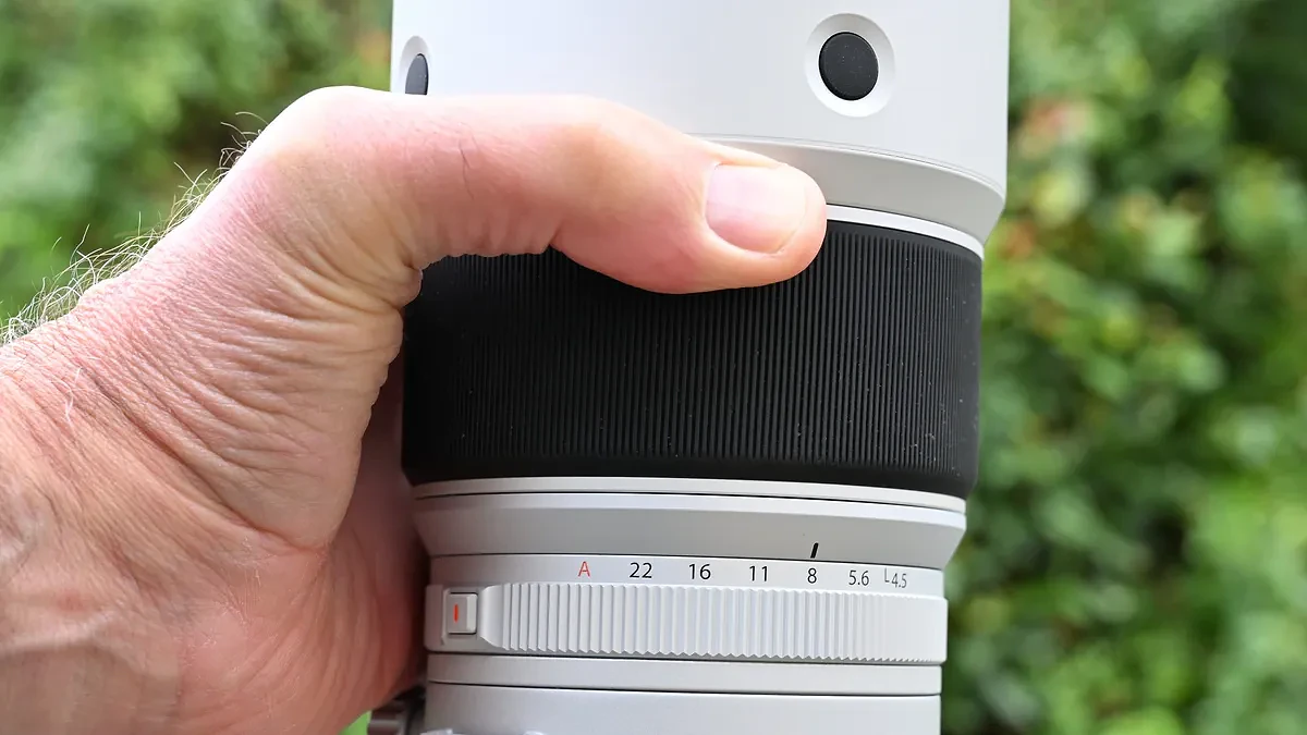 Review Fujifilm XF 400mm f/4.5 R LM OIS WR Ống kính thể thao đỉnh - Hình 11