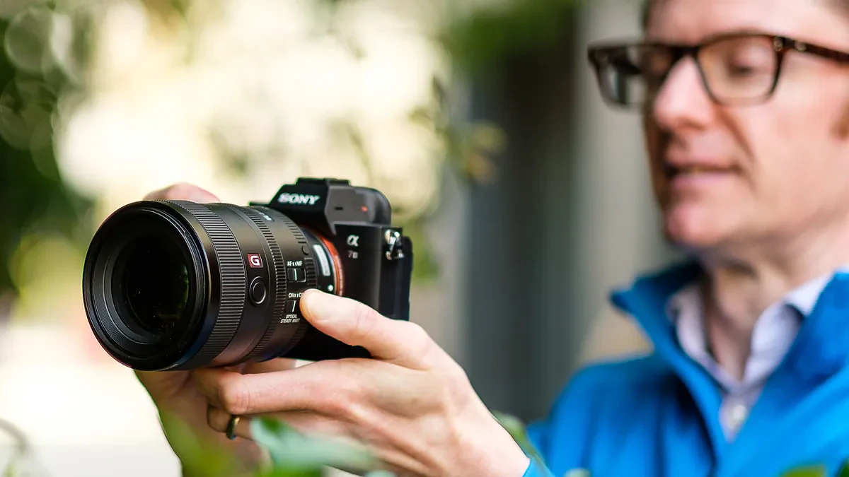 Sony A7 III: Máy ảnh Full-frame Đa Năng Giá Tốt Nhất 2024?