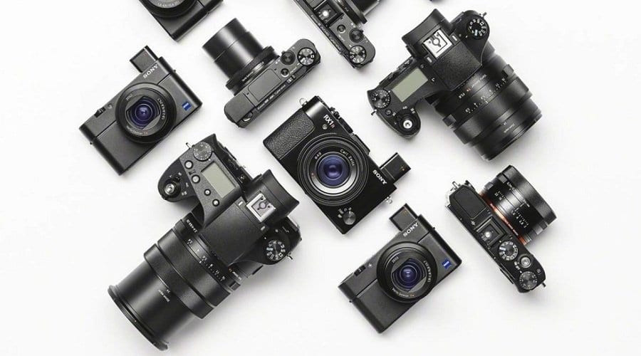 Sony Alpha 20 Năm: Hành Trình Từ Tân Binh Đến Huyền Thoại