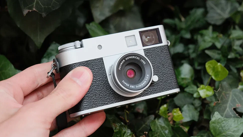 Fujifilm X Half: Trải Nghiệm Chụp Ảnh Hoài Cổ Không Màn Hình - Hình 4