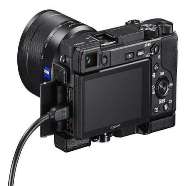 Đôi nét về máy Sony A6400