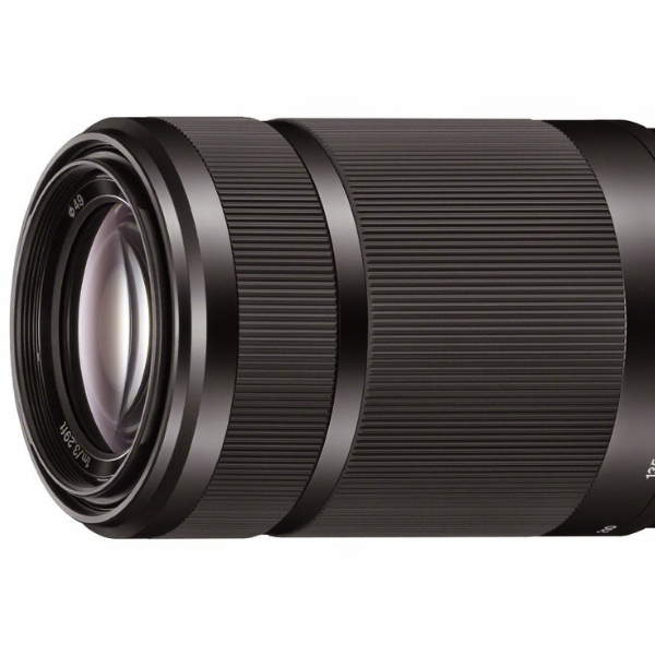 Sony E 55-210mm f/4.5-6.3 OSS