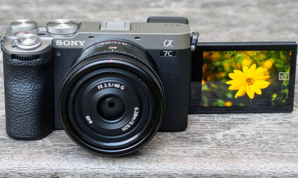 Máy ảnh Sony A7C Mark II