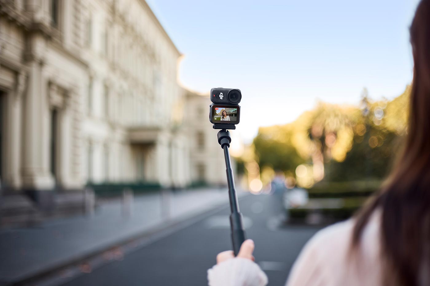 So-Sanh-DJI-Osmo-Nano-va-Insta360-Go-Ultra-May-Anh-Mini-Nao-Uu-6.jpg