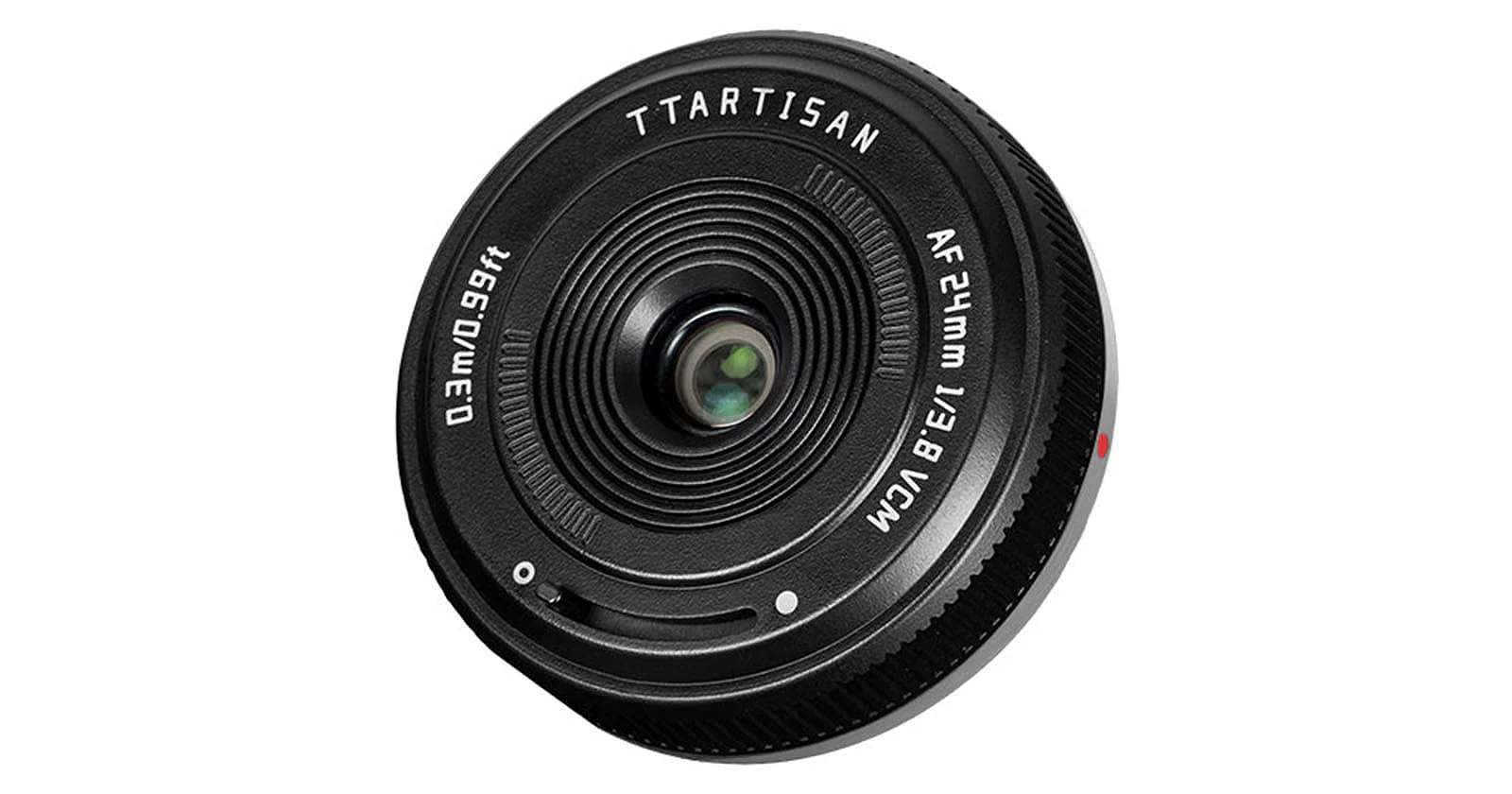 Ống kính TTArtisan AF 24mm f3.8 Mini khi gắn trên máy ảnh số Sony tạo ngoại hình tí hon