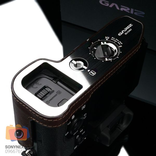 Bao da Sony A7/A7R/A7S Nâu đậm | Gariz | Nhập khẩu chính hãng - mặt sau và phụ kiện đi kèm