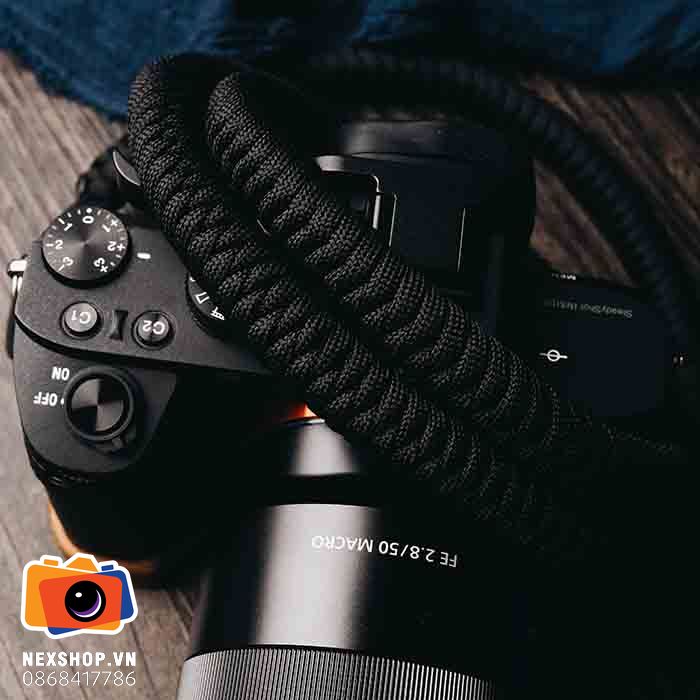 Dây đeo cổ tết thủ công King Camera Designs | Đen | Nhập khẩu | C - khả năng kết nối thiết bị