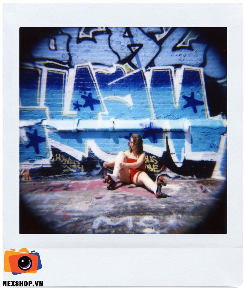 Máy Ảnh Phim Lomo Diana Instant Square Camera Deluxe Kit | Chính - cấu hình hộp sạc