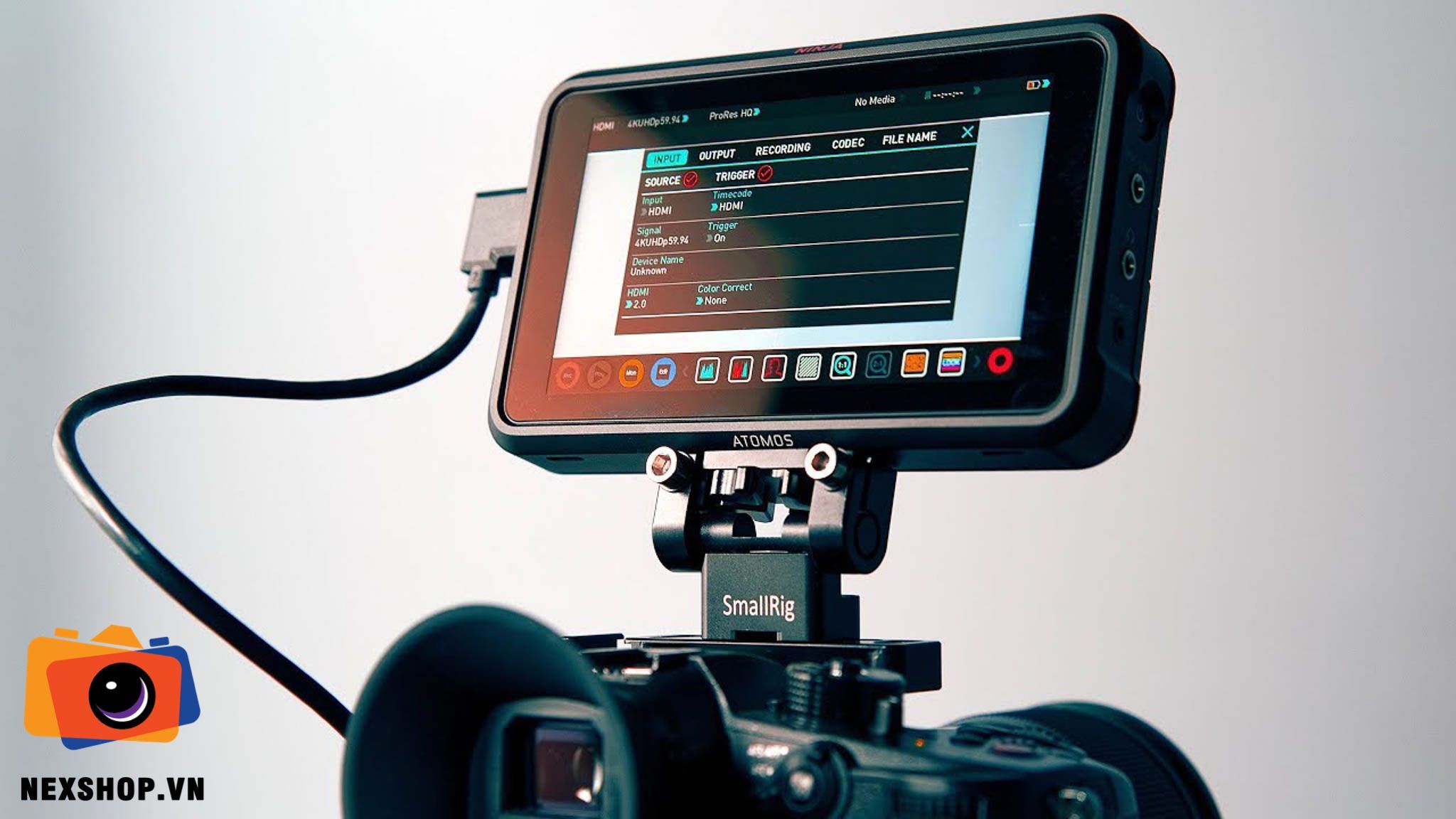 Màn hình Atomos Ninja V Pro Kit Chính hãng | FullVAT - cấu hình hộp sạc