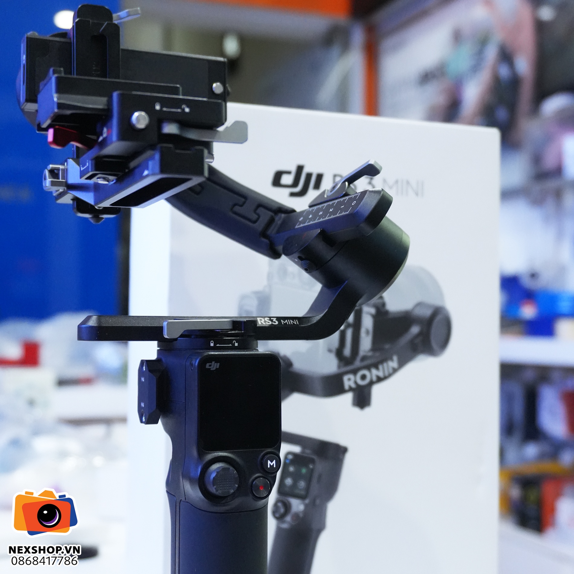 DJI Ronin RS3 Mini Used3 | Gimbal Chính Hãng, Nhẹ Nhỏ & Linh Hoạt - cấu hình hộp sạc
