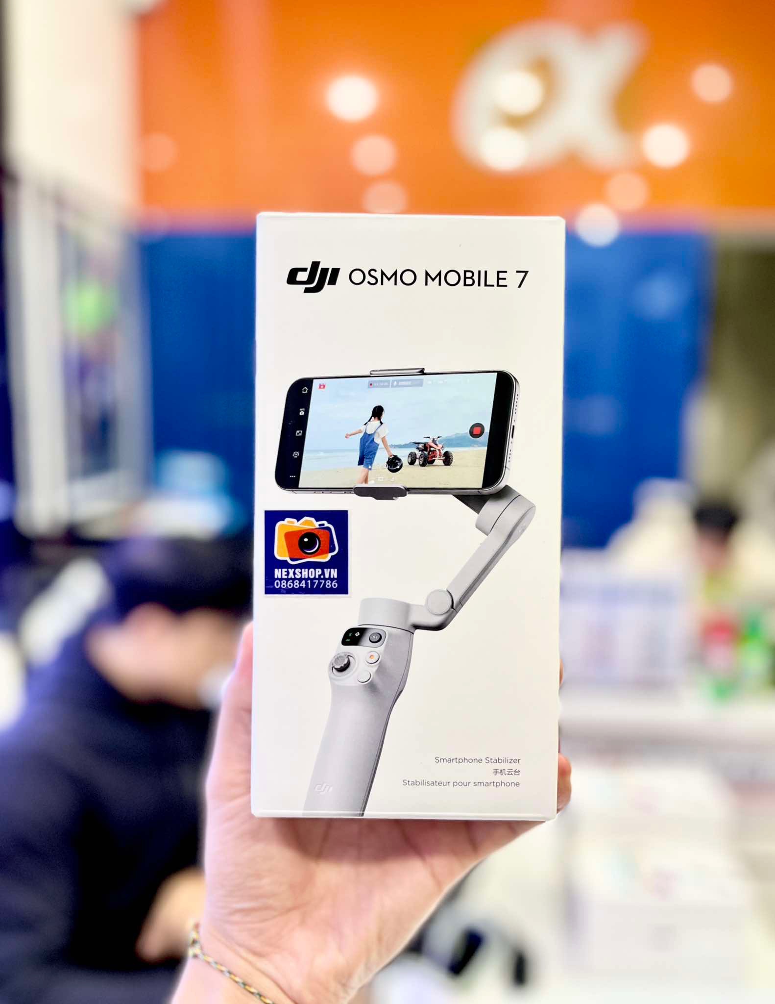 DJI Osmo Mobile 7 PRO | Gimbal chống rung điện thoại | Hàng chính hãng