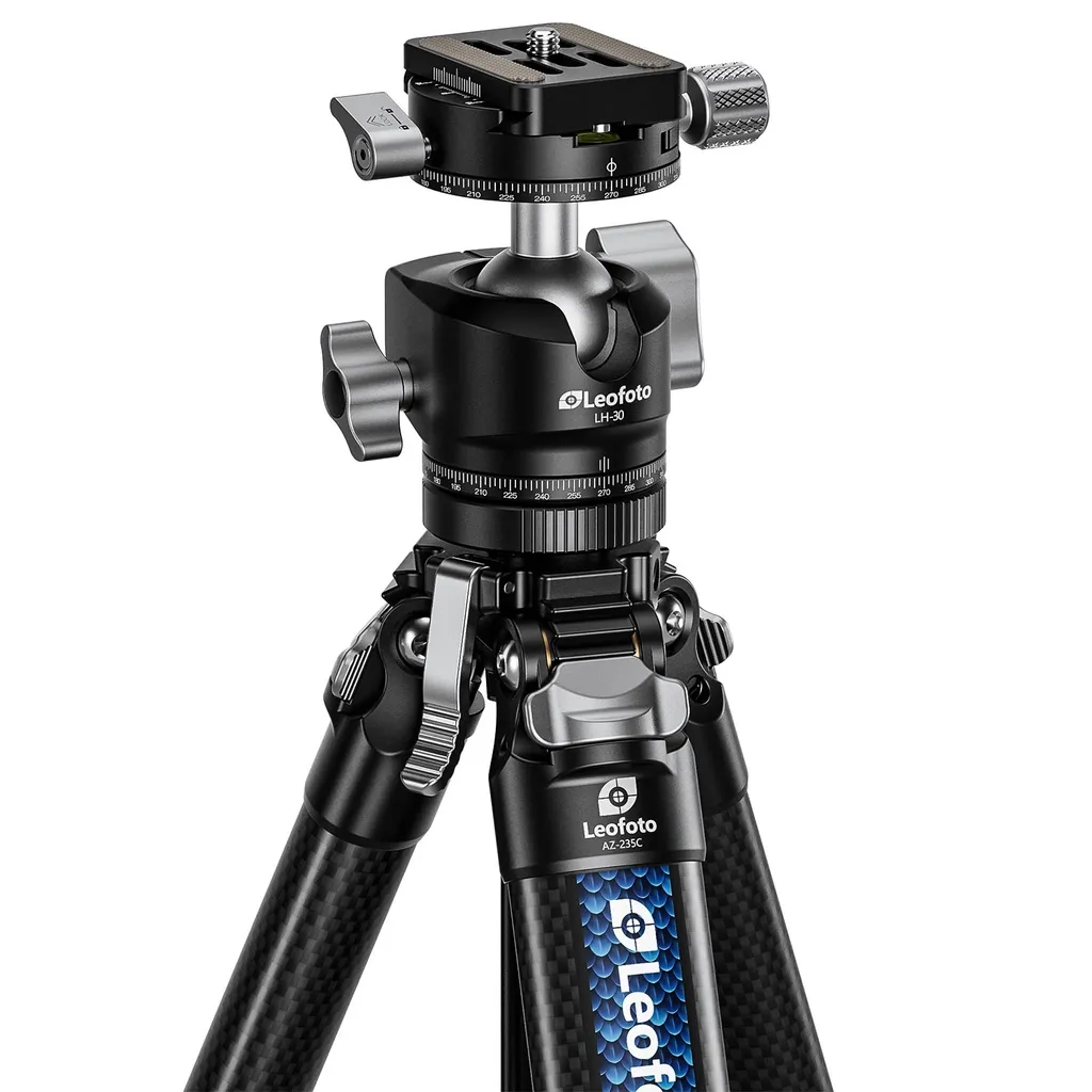 Chân máy ảnh Carbon Tripod Leofoto AZURE - AZ-235C | Chính hãng