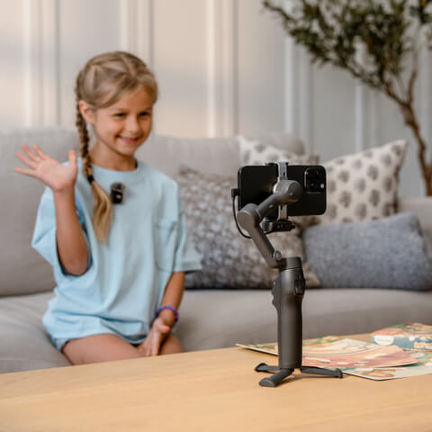 DJI Osmo Mobile 8 | No Module Tracking | Gimbal chống rung điện thoại | Chính hãng