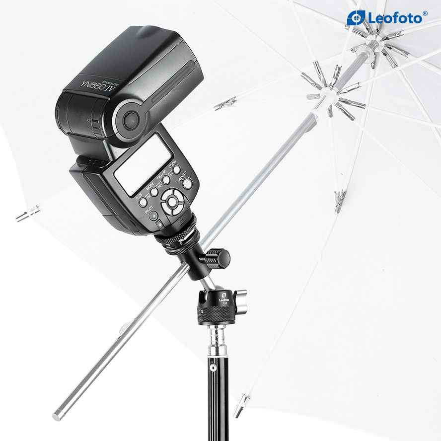 Đế gắn đèn Flash Leofoto - CF-10