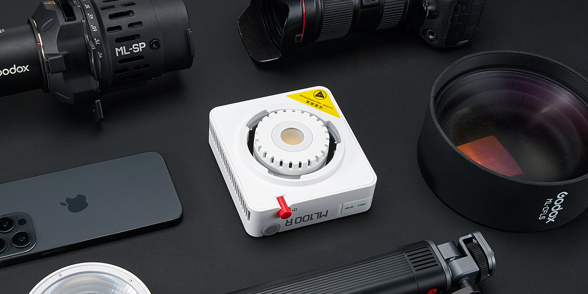Đèn LED Video Light Godox ML100R | Chính hãng