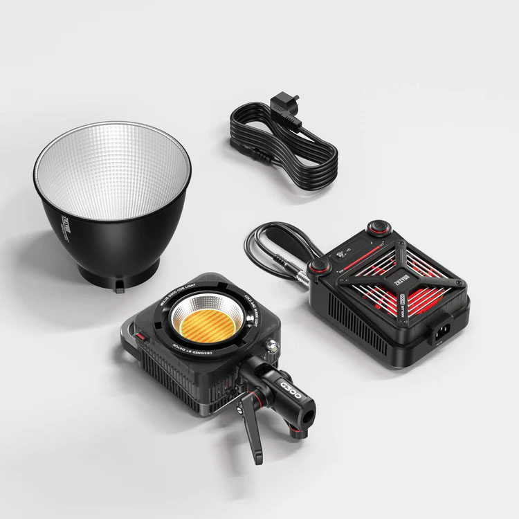 Đèn LED Zhiyun Molus G300 boost công suất lên 500W