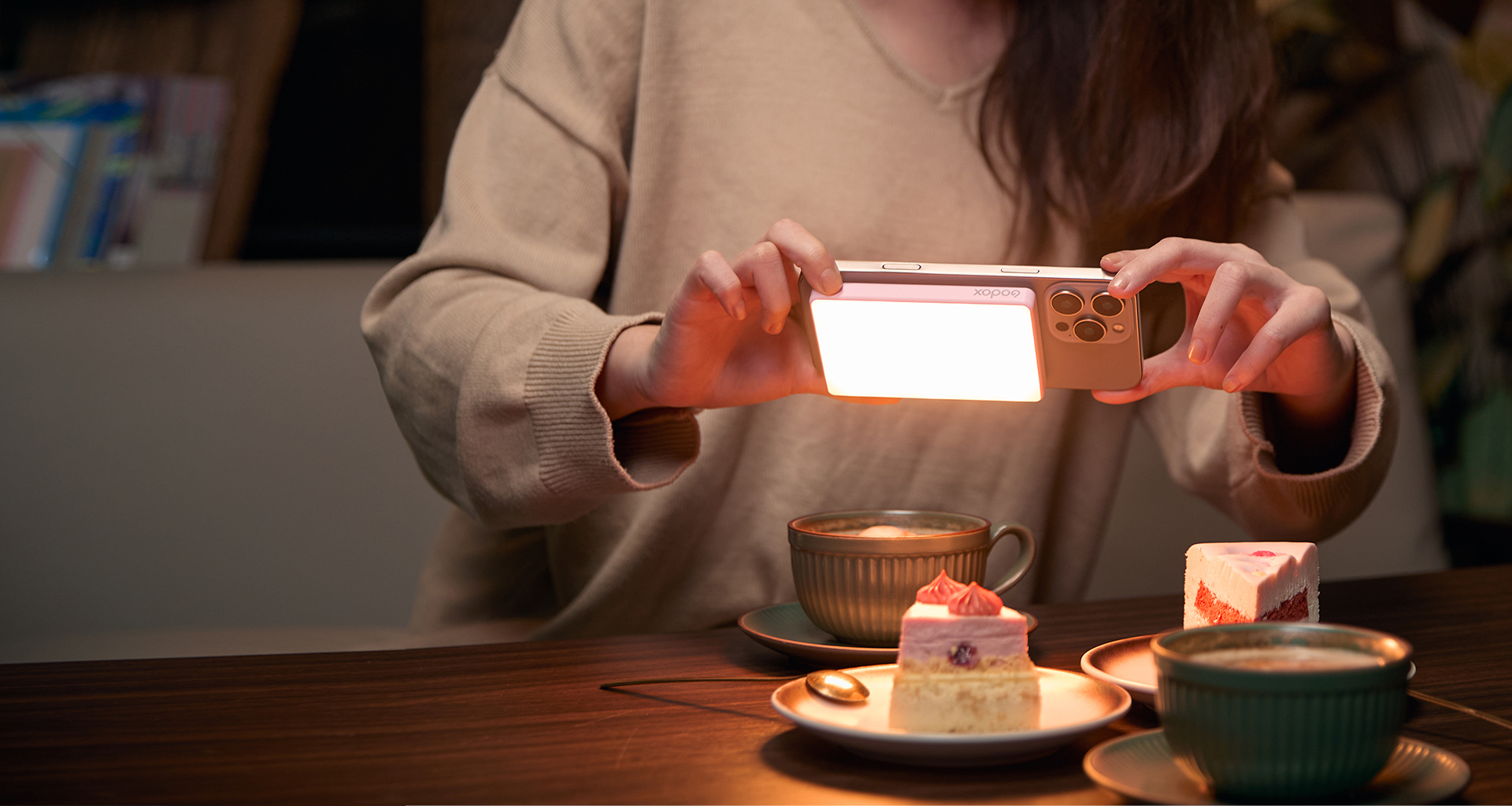 Đèn LED kiêm sạc dự phòng Godox Light MA5R | Chính hãng
