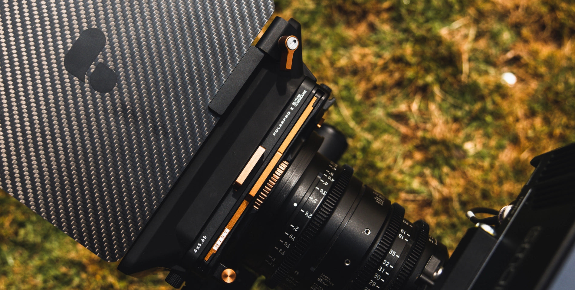 Khay Chuyển Đổi Kính Lọc Điện Ảnh 4x5.65 Cho BaseCamp PolarPro 4x5 Adapter