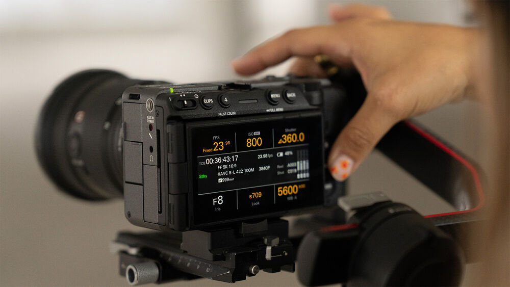 Máy Ảnh Cinema Sony FX5 + Tay cầm XLR2 (ILME-FX5) - Cảm Biến Full-Frame 5K Open Gate, X-OCN RAW | Chính hãng | SonyVN | Fullvat