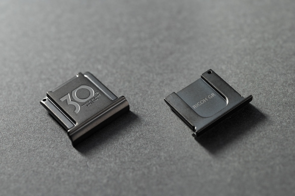 Máy ảnh Ricoh GR IV 30th Anniversary Edition Kit | Chính Hãng