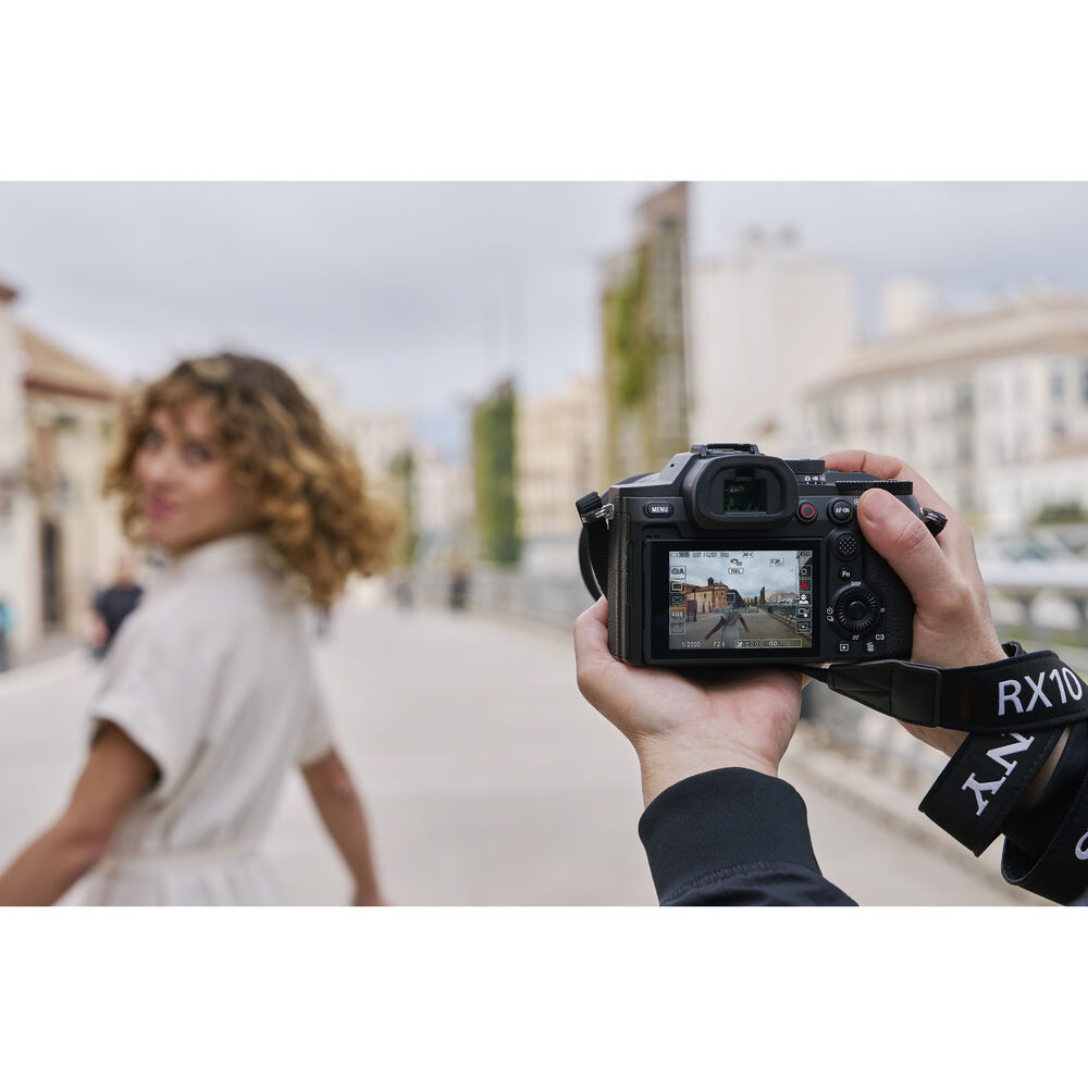 Máy ảnh Sony RX10 V (RX10M5) – Siêu zoom 1 inch | Hàng chính hãng| SonyVN | NexShop